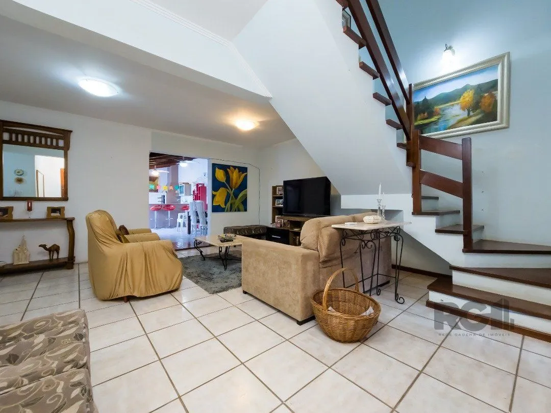 Imagem Casa de Condomínio em Cavalhada