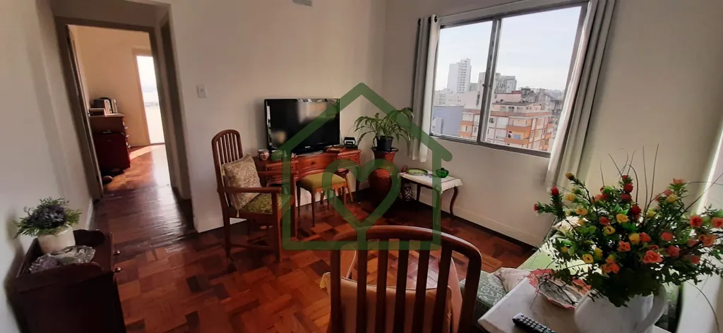 Imagem Lindo apartamento no último andar do prédio e na parte mais alta do Centro Histórico. 
 
Imóvel ...