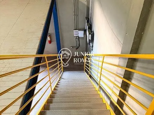 Imagem GALPÃO 600M2 COM ESTRUTURA DE PALETIZAÇÃO E PLACA SOLAR EM LUIS EDUARDO MAGALHÃES/BA