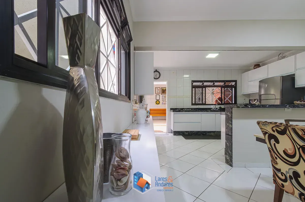Imagem Casa para venda em Vila Paiva com 3 quartos, sendo 1 suíte, 185m²