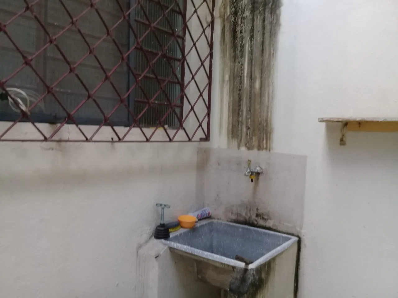 Imagem Casa à venda 2 Quartos, 300M², São Benedito, Pindamonhangaba - SP