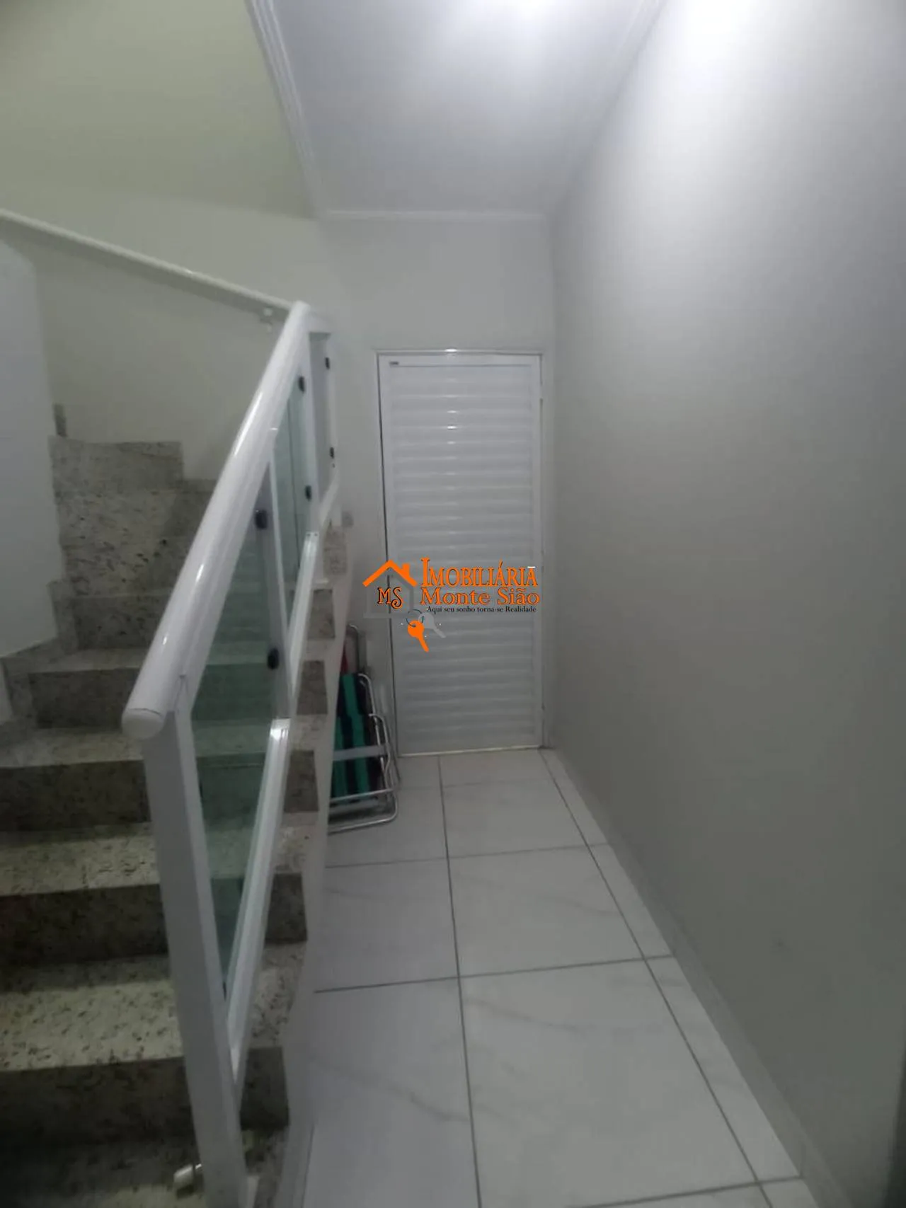 Imagem Sobrado com 2 dormitórios à venda, 100 m² por R$ 390.000,00 - O Pequeno Coração - Itaquaquecetuba/SP