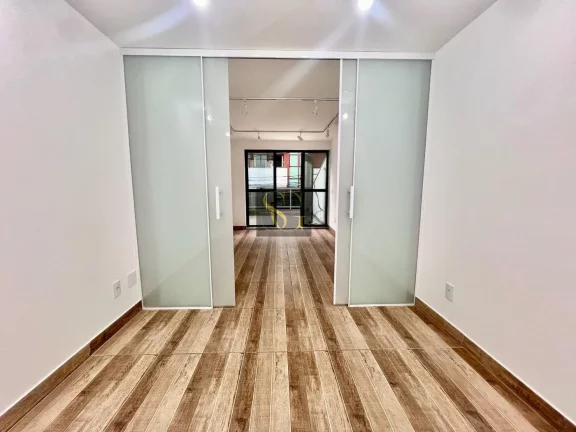 Imagem Ponto Comercial para Venda em Teresópolis, Várzea, 1 banheiro, 1 vaga