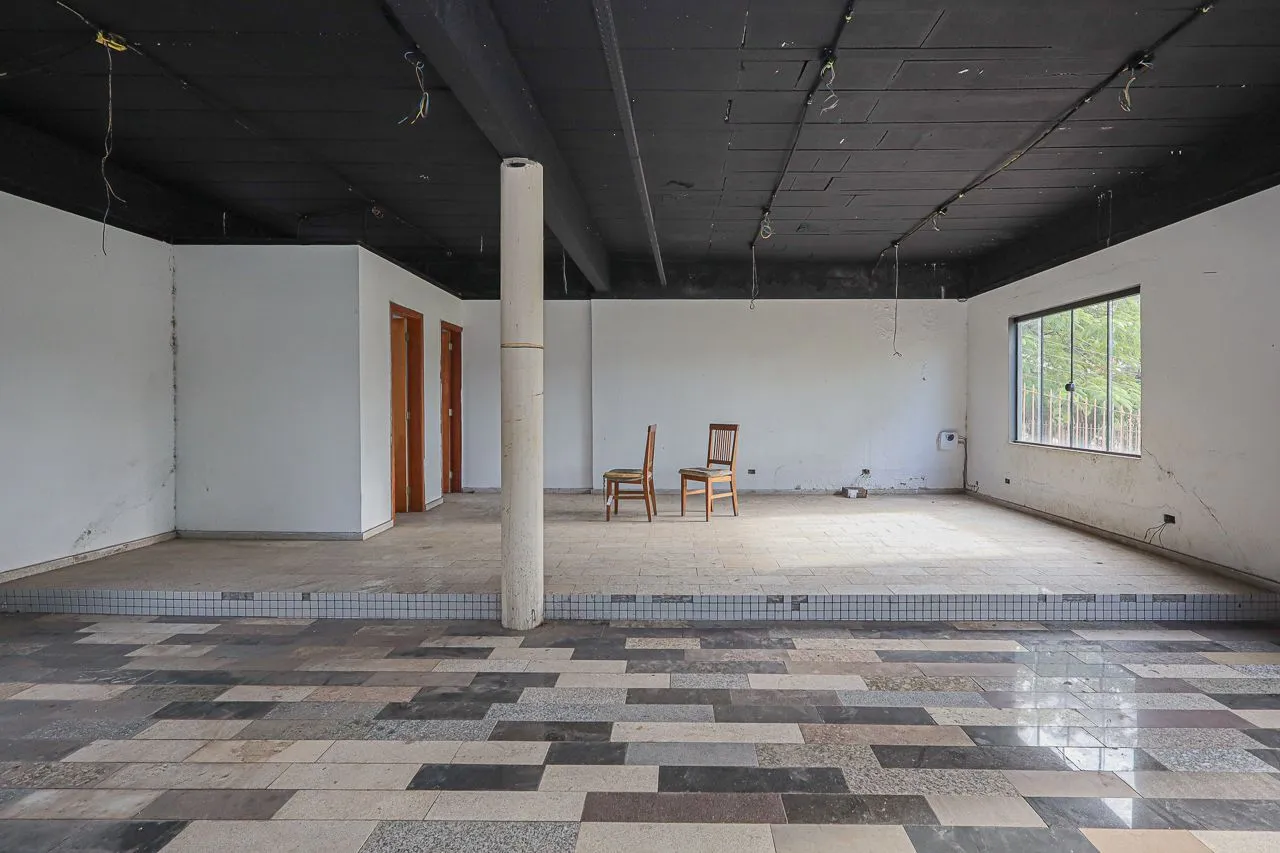 Imagem Pavilhao Comercial, Locação / Venda, 596 m², Bairro Partenon, Porto Alegre