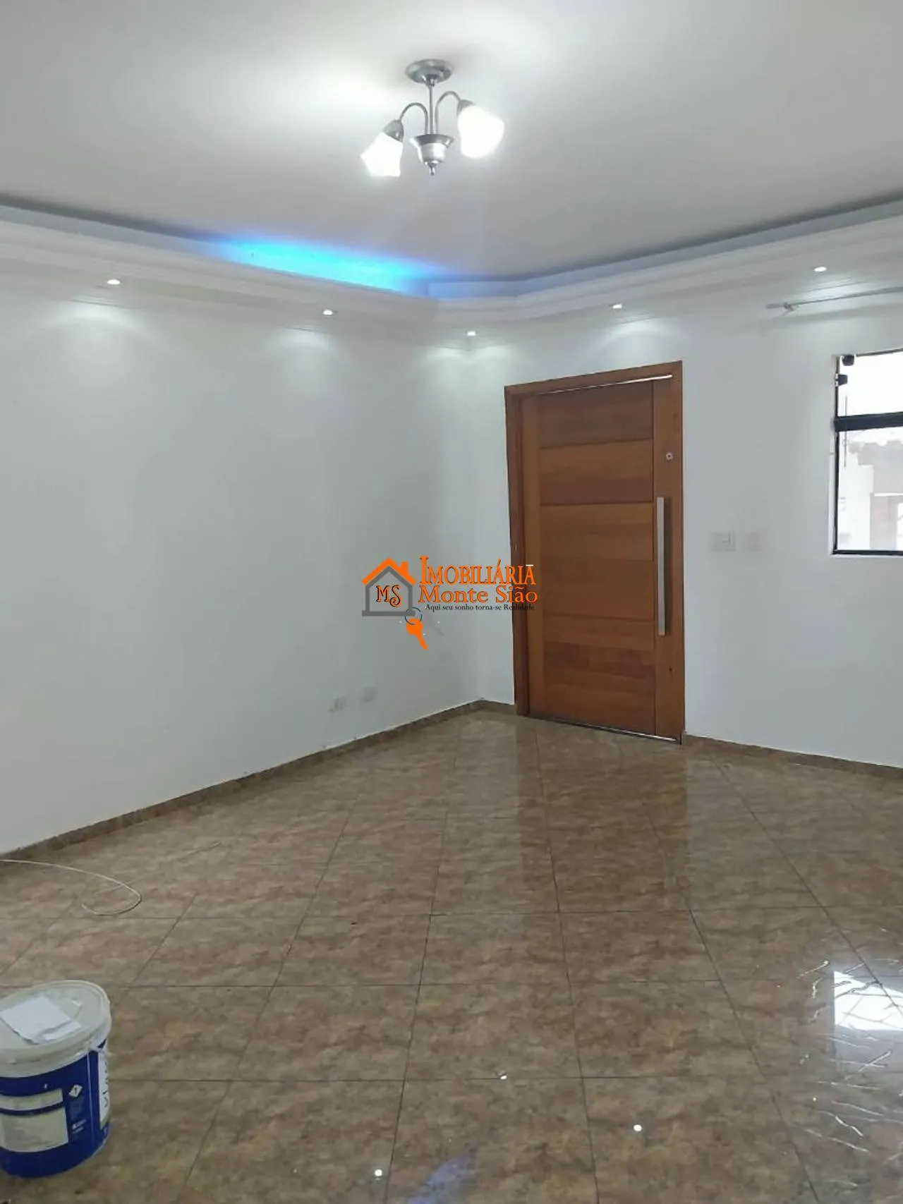 Foto do imóvel Sobrado com 4 dormitórios à venda, 250 m² por R$ 512.000,00 - Parque Continental - Guarulhos/SP