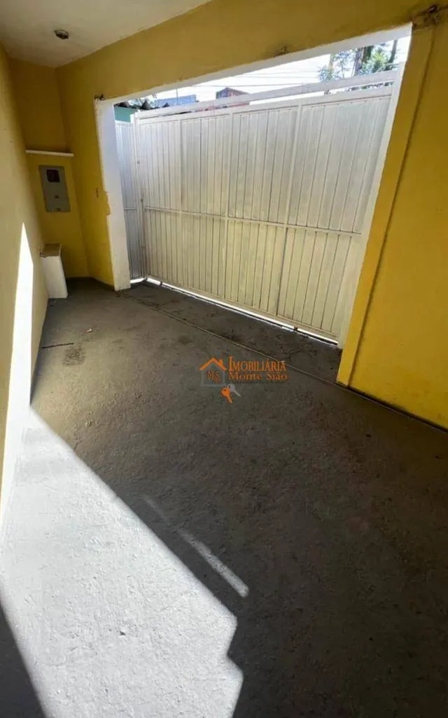 Imagem Sobrado com 3 dormitórios à venda por R$ 385.000,00 - Gopoúva - Guarulhos/SP
