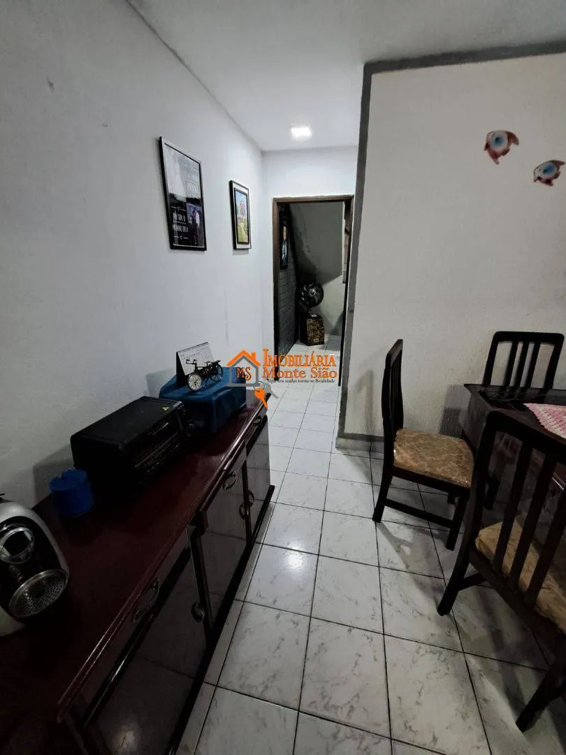Imagem Sobrado com 3 dormitórios à venda, 200 m² por R$ 500.000,00 - Vila Barros - Guarulhos/SP