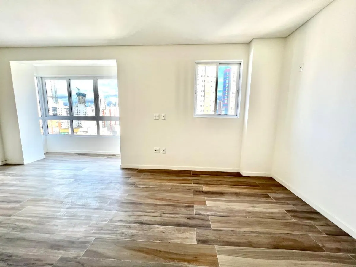 Imagem Apartamento Zona Central para Venda em Balneário Camboriú, CENTRO, 3 dormitórios, 3 suítes, 4 banheiros, 2 vagas