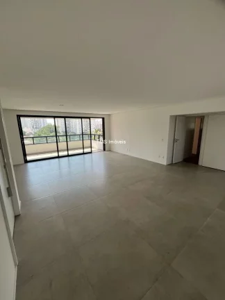 Foto do imóvel Apartamento de luxo na Vila Romana: 3 quartos, 1 suíte, 5 banheiros, 3 vagas - 187m² - São Paulo-SP