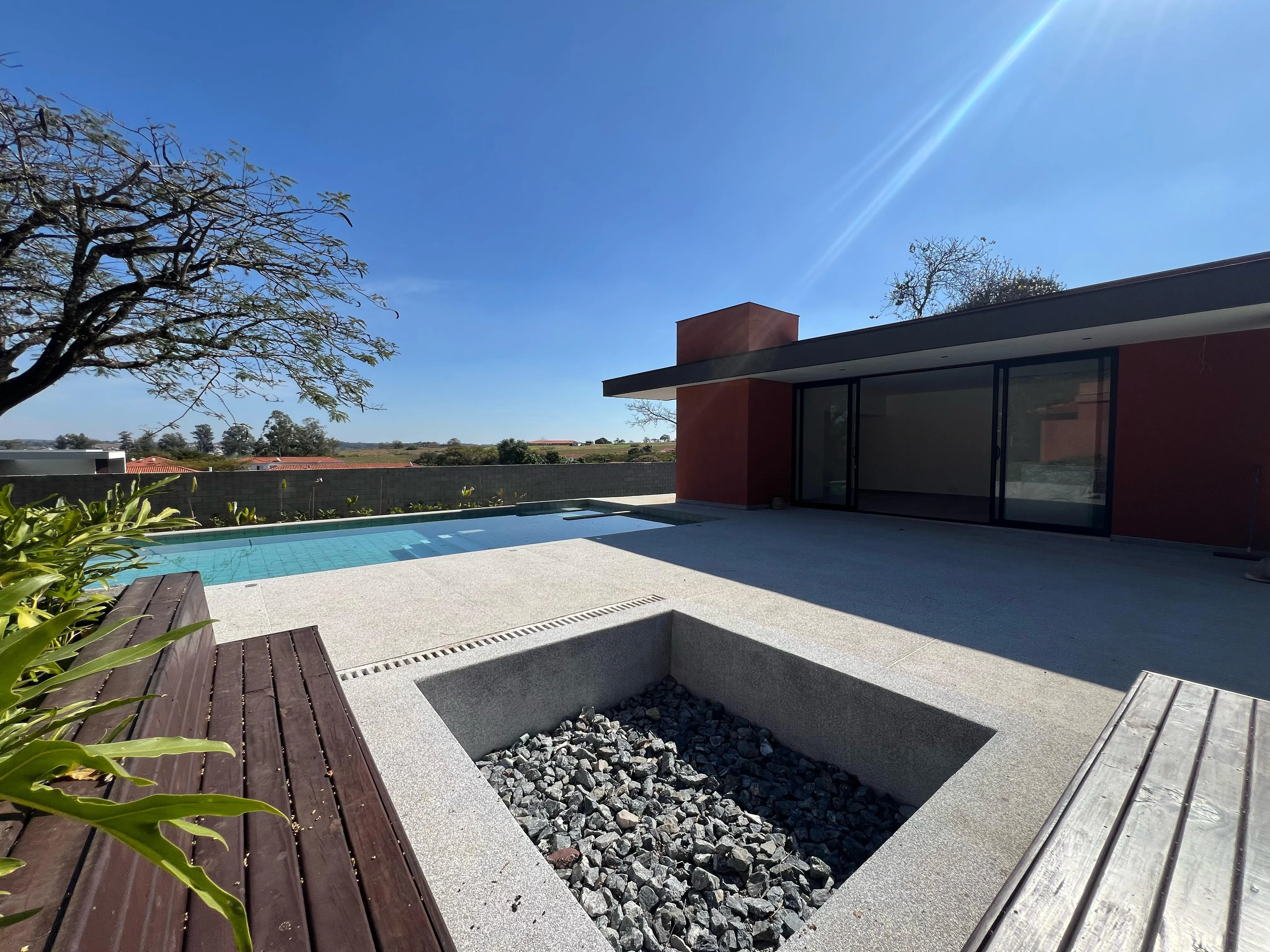 Imagem Casa de Alto Padrão com Arquitetura Exclusiva em Condomínio Privilegiado Residencial Chácara Santa Maria