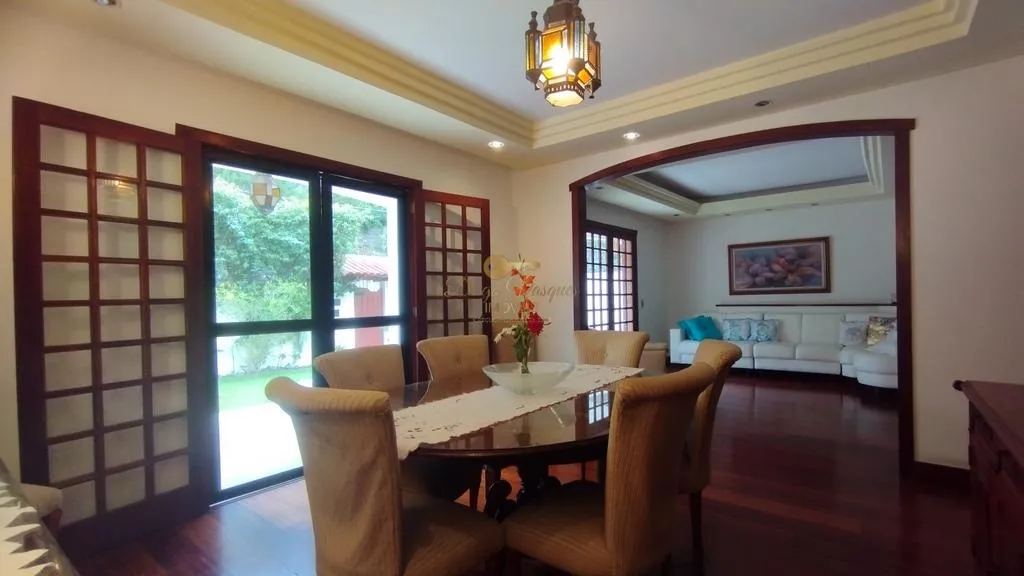 Imagem Casa para Venda em Teresópolis / RJ no bairro Golfe