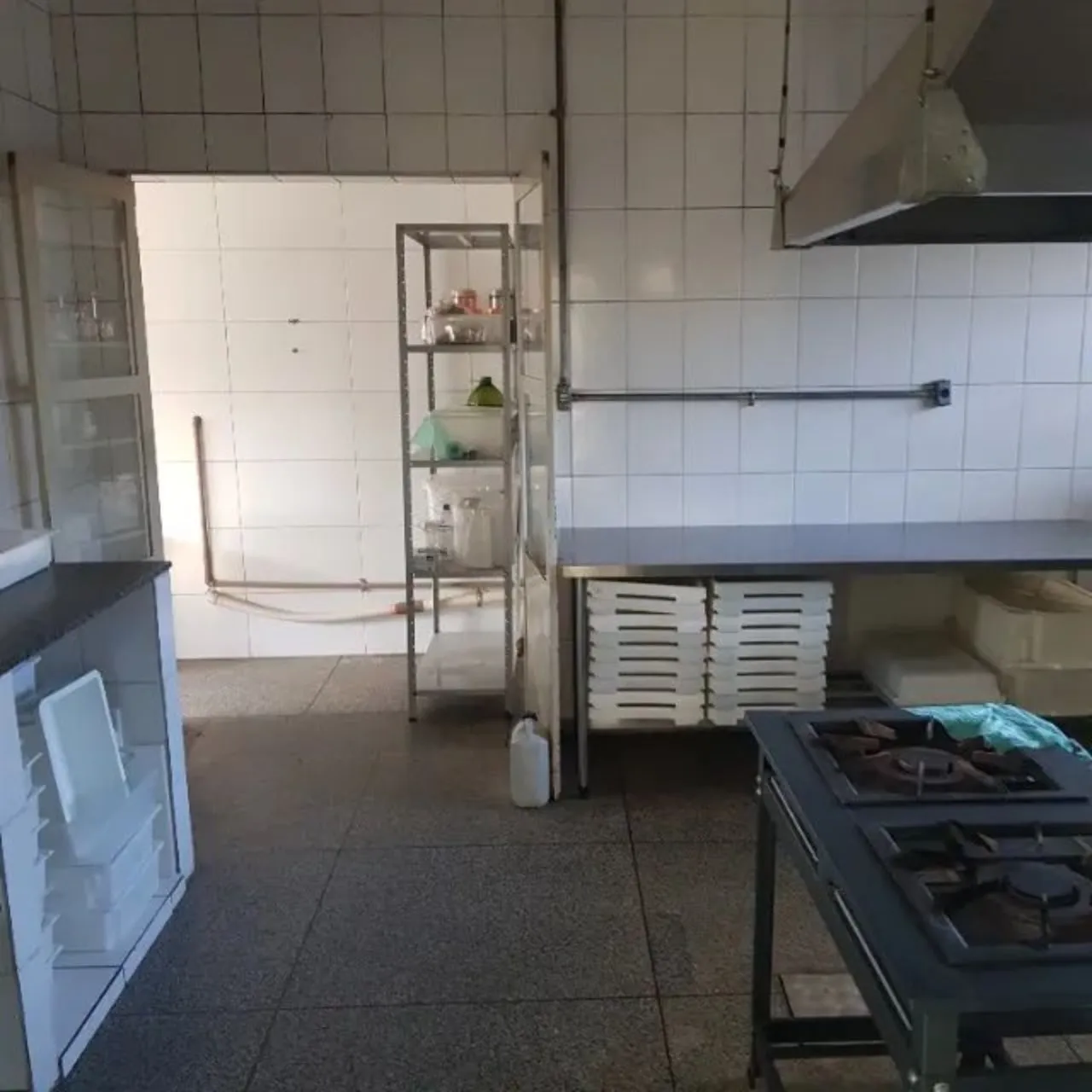 Imagem Barracão Industrial de alto padrão em Sorocaba-SP, no Parque Reserva Fazenda Imperial - 2 salas, 5 banheiros, 5 vagas, 320m².