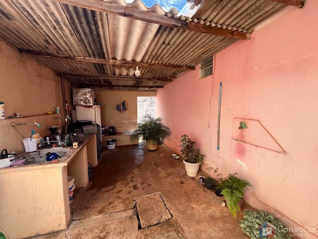 Imagem Casa com 2 dormitórios à venda, 80 m² por R$ 250.000,00 - Abner Afonso - Patos de Minas/MG