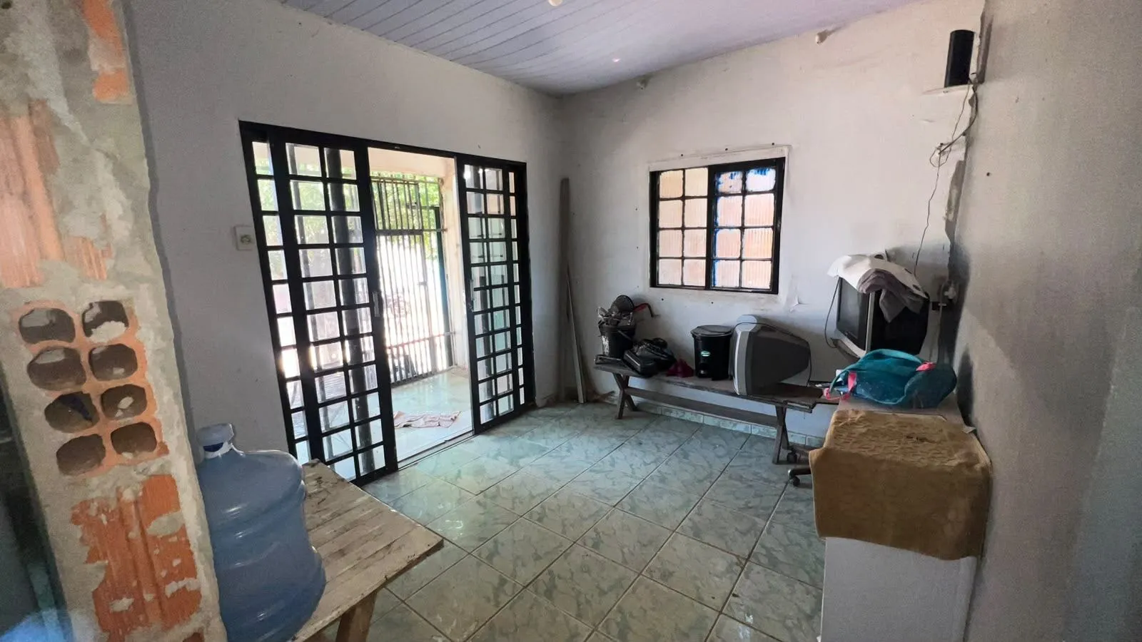 Imagem Casa 3 Quartos e sala comercial anexo no Tancredo Neves