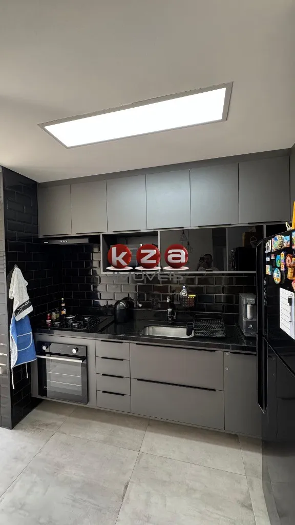 Imagem Apartamento à venda em Vinhedo-SP, bairro Marambaia: 2 quartos, 1 sala, 1 banheiro, 2 vagas de garagem. 48m² de área.