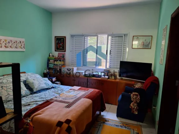 Imagem Casa no Condomínio Parque Paulistano em Cotia