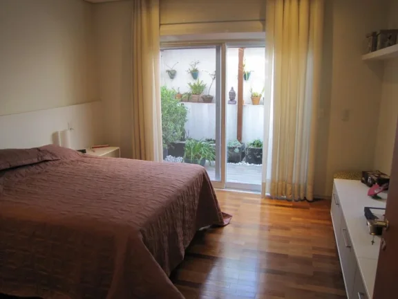 Imagem Casa no Residencial Gênesis 1 - 380m²