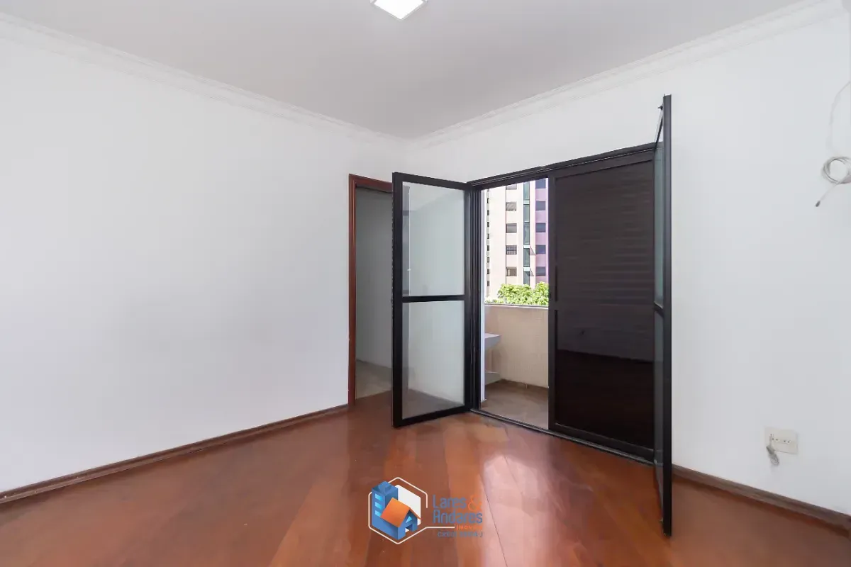 Imagem Apartamento para venda em Jardim Da Saúde com 4 quartos, sendo 2 suítes, 196m²