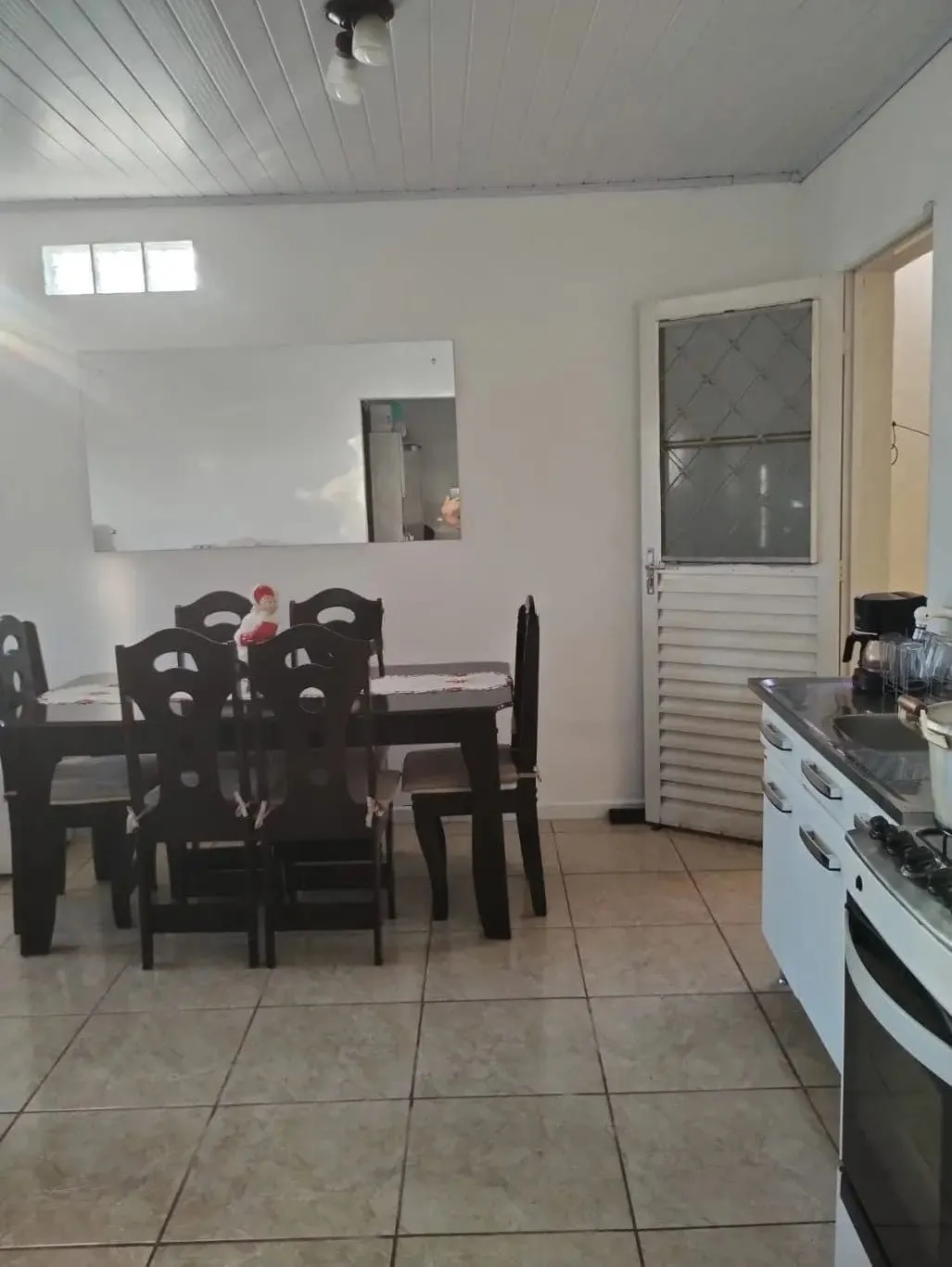 Imagem Casa de 3 dormitórios e 111m² à venda em Jardim Botânico, Porto Alegre.