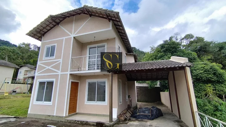 Imagem Casa para Venda em Teresópolis, Vargem Grande, 4 dormitórios, 1 suíte, 2 banheiros, 2 vagas