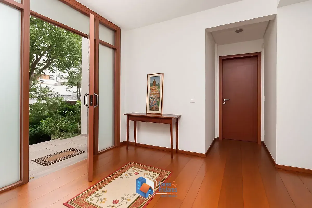 Imagem Sobrado para venda em Vila Ida com 4 quartos, sendo 4 suítes, 426m²