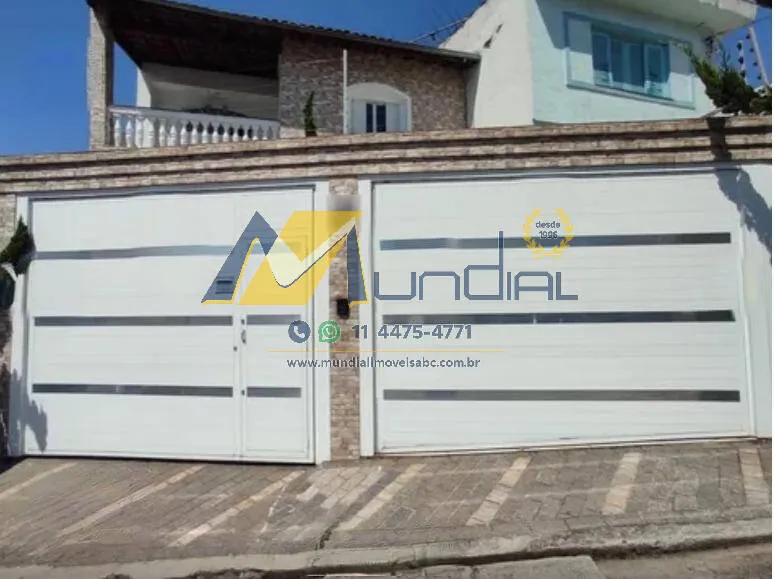 Foto do imóvel CASA ESPAÇOSA À VENDA NA VILA ALTO DE SANTO ANDRÉ