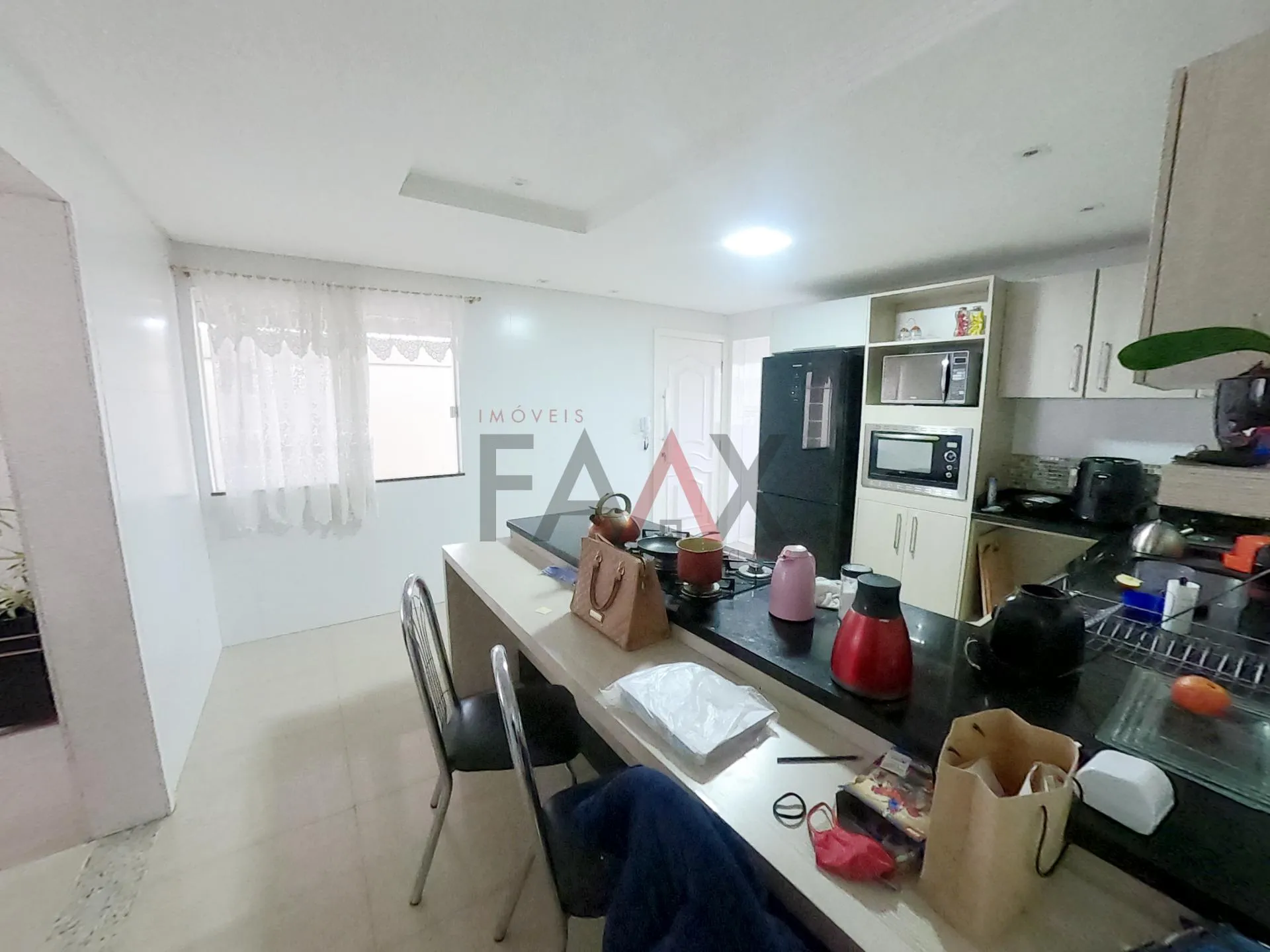 Imagem Sobrado com 4 dormitórios à venda,648.00 m², Alto da XV, GUARAPUAVA - PR