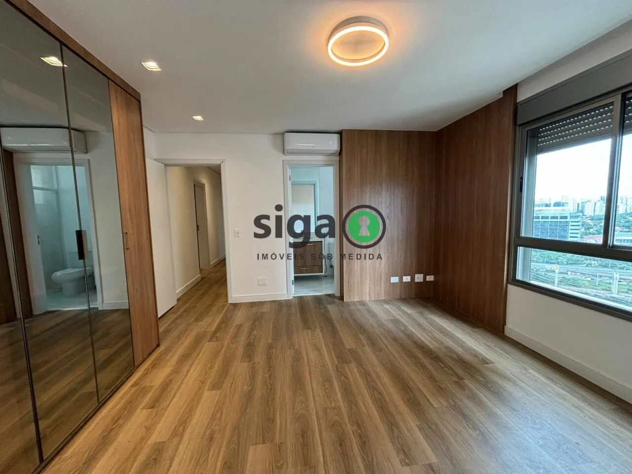 Imagem Residência de Alto Padrão na Cidade Jardim com 3 Suítes e 3 Vagas
