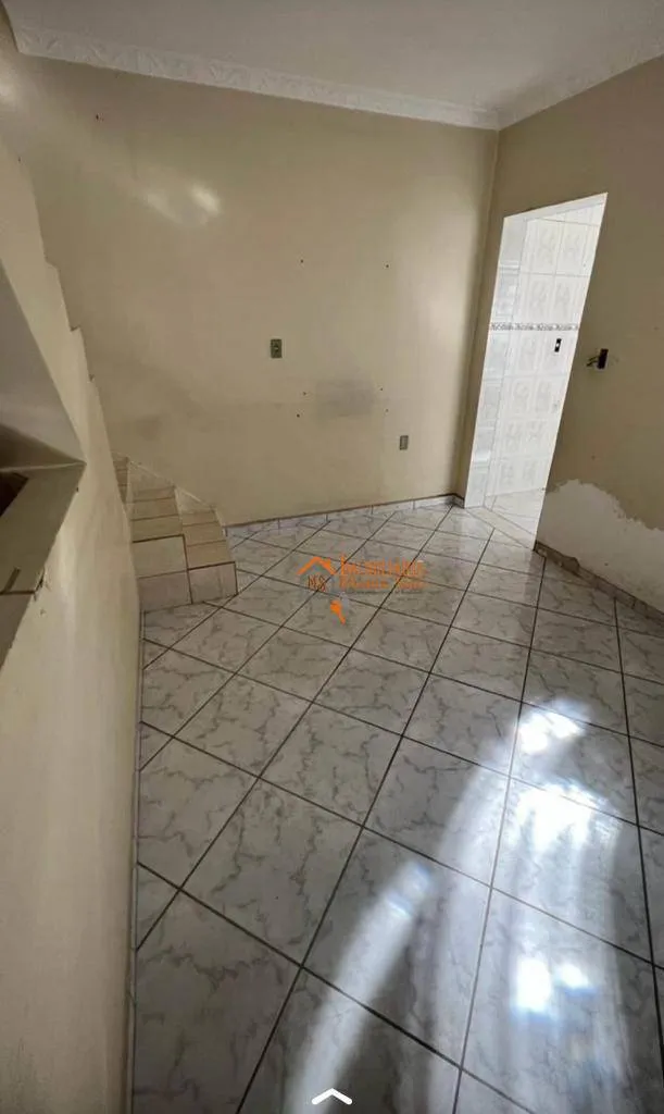 Imagem Sobrado com 3 dormitórios à venda por R$ 385.000,00 - Gopoúva - Guarulhos/SP