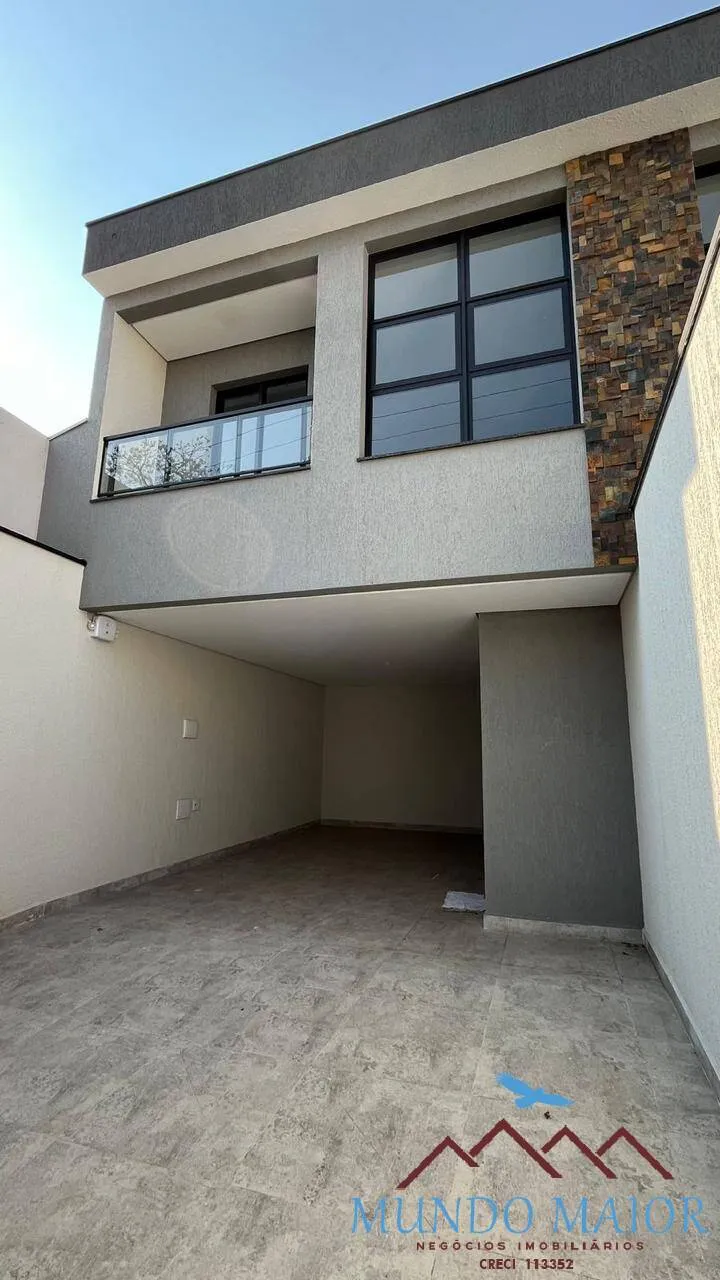 Imagem Casa assobrada com 3 Quartos e 1suite e 3 vagas - 104m2 -Camilopolis !!!