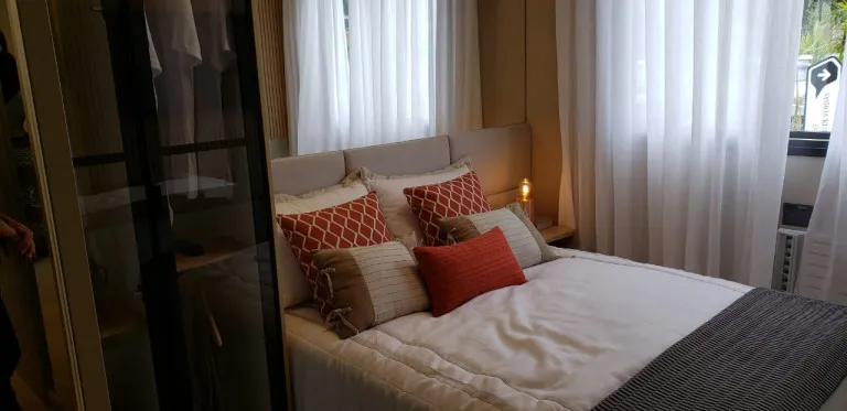 Imagem Apartamento com 2 Quartos à Venda, 49 m² em Todos os Santos - Rio de Janeiro