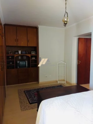 Imagem Apartamento à venda com 3 quartos no Cambuí em Campinas, São Paulo.