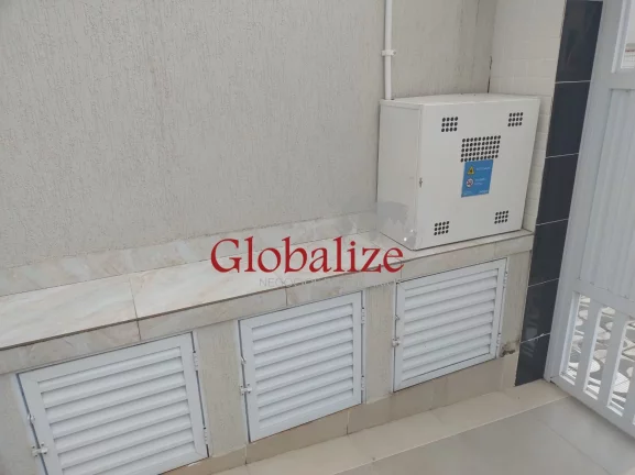 Imagem Sobrado com 2 dormitórios, sendo 1 suíte no bairro do Estuário em Santos por R$515.000,00