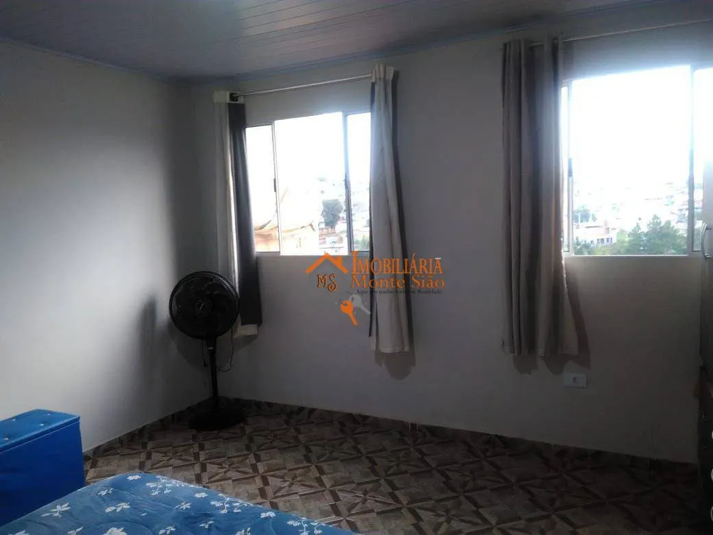 Imagem Casa com 3 dormitórios à venda, 147 m² por R$ 280.000,00 - Recreio São Jorge - Guarulhos/SP