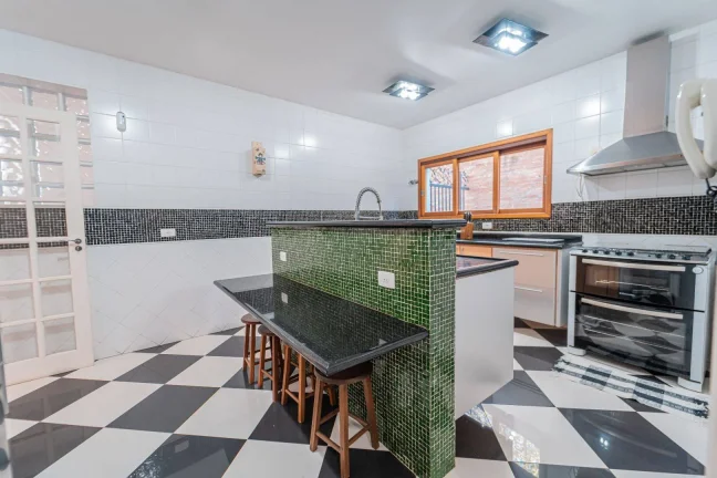 Imagem Casa 4 quartos à venda, 618 m² por R$ 2.500.000 - Jardim Passárgada I - Cotia/SP