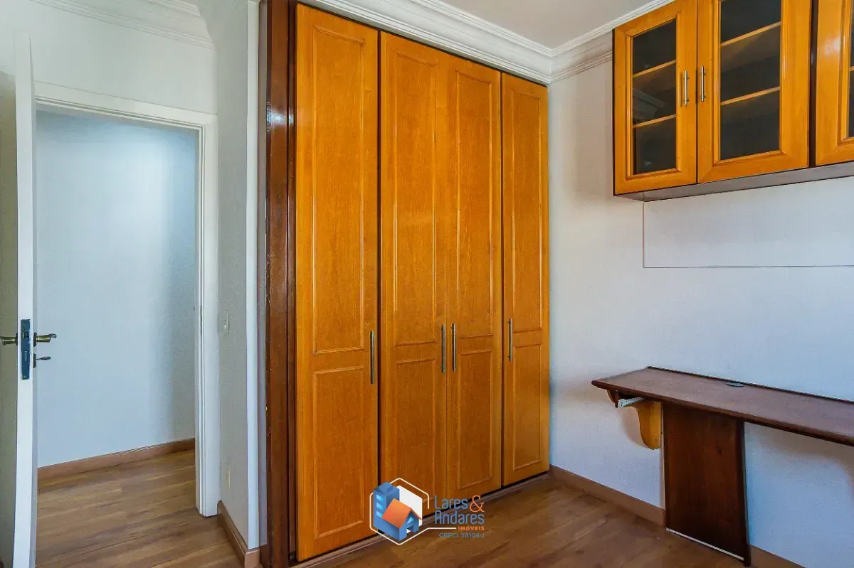 Imagem Cobertura para venda em Vila Suzana com 3 quartos, sendo 1 suíte, 223m²