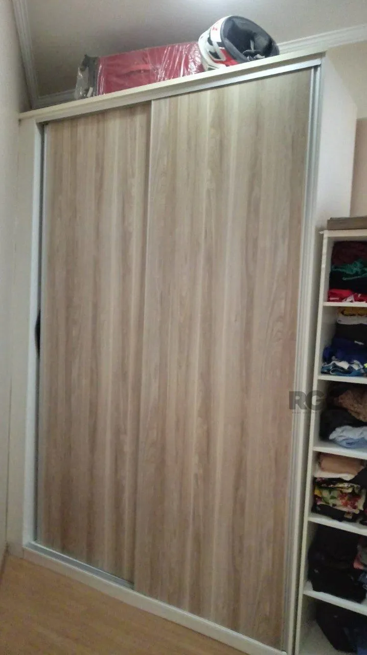 Imagem Casa sobrado semi mobiliado, 3 dormitórios, 1 suíte master, vagas de garagem, Bairro Parque da matriz
