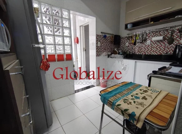 Imagem Apartamento à venda com 77m², 2 quartos, 2 banheiros, varanda frente mar por R$555.000,00 na Aparecida em Santos