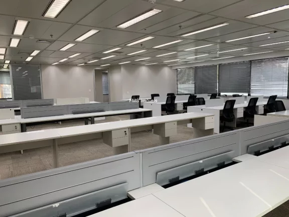 Imagem Conjunto Comercial na Cidade Monções com 295,49m² de área.