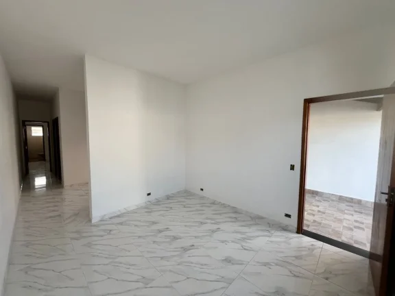 Imagem Casa para Venda em Itanhaém, Tupy, 2 dormitórios, 1 suíte, 1 banheiro, 3 vagas