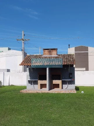 Imagem Sobrado 2 quartos, frente norte, condomínio fechado, ótima localização próximo ao Shopping