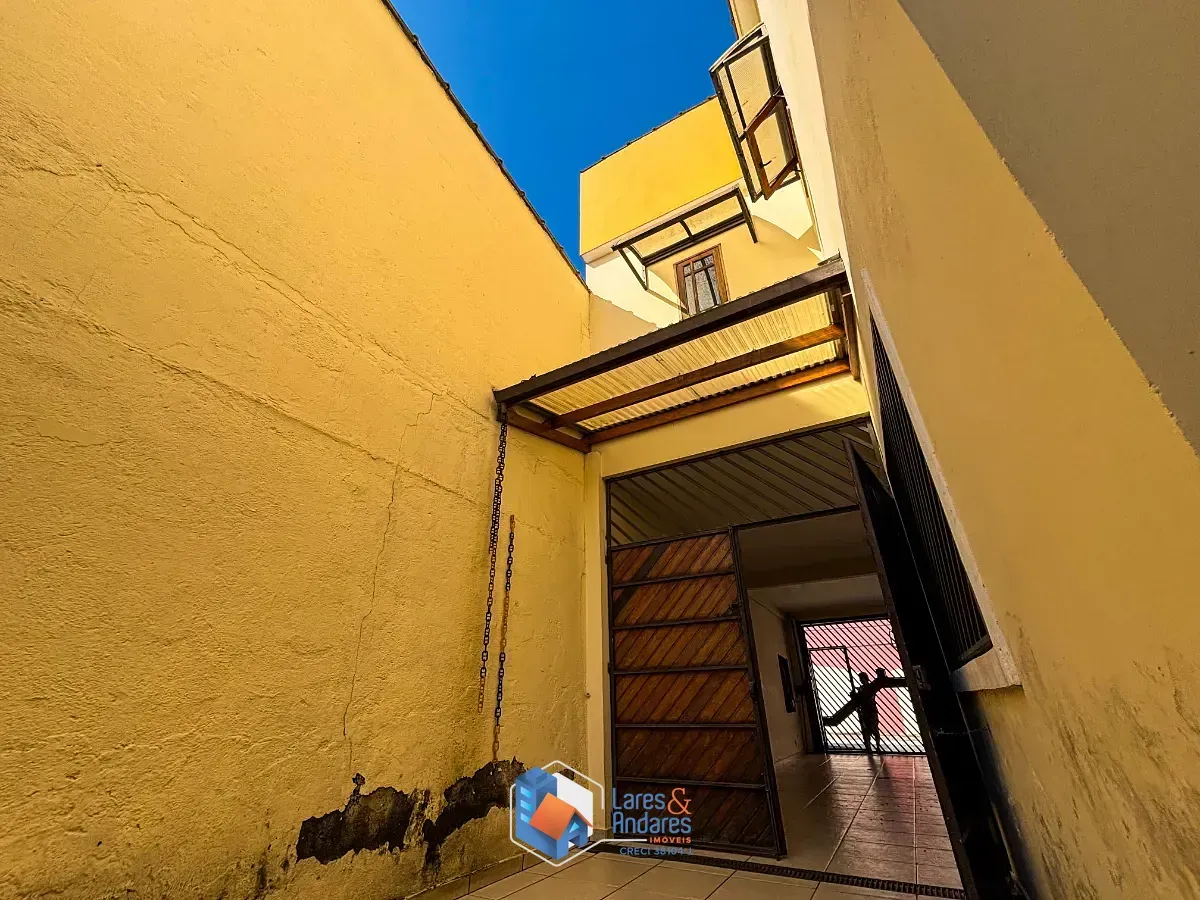 Imagem Casa para venda em Jardim Jua com 3 quartos, sendo 1 suíte, 358m²
