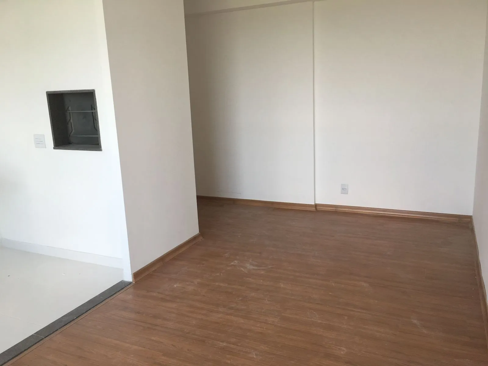 Imagem Apartamento com 3 quartos, 1 suíte, sacada