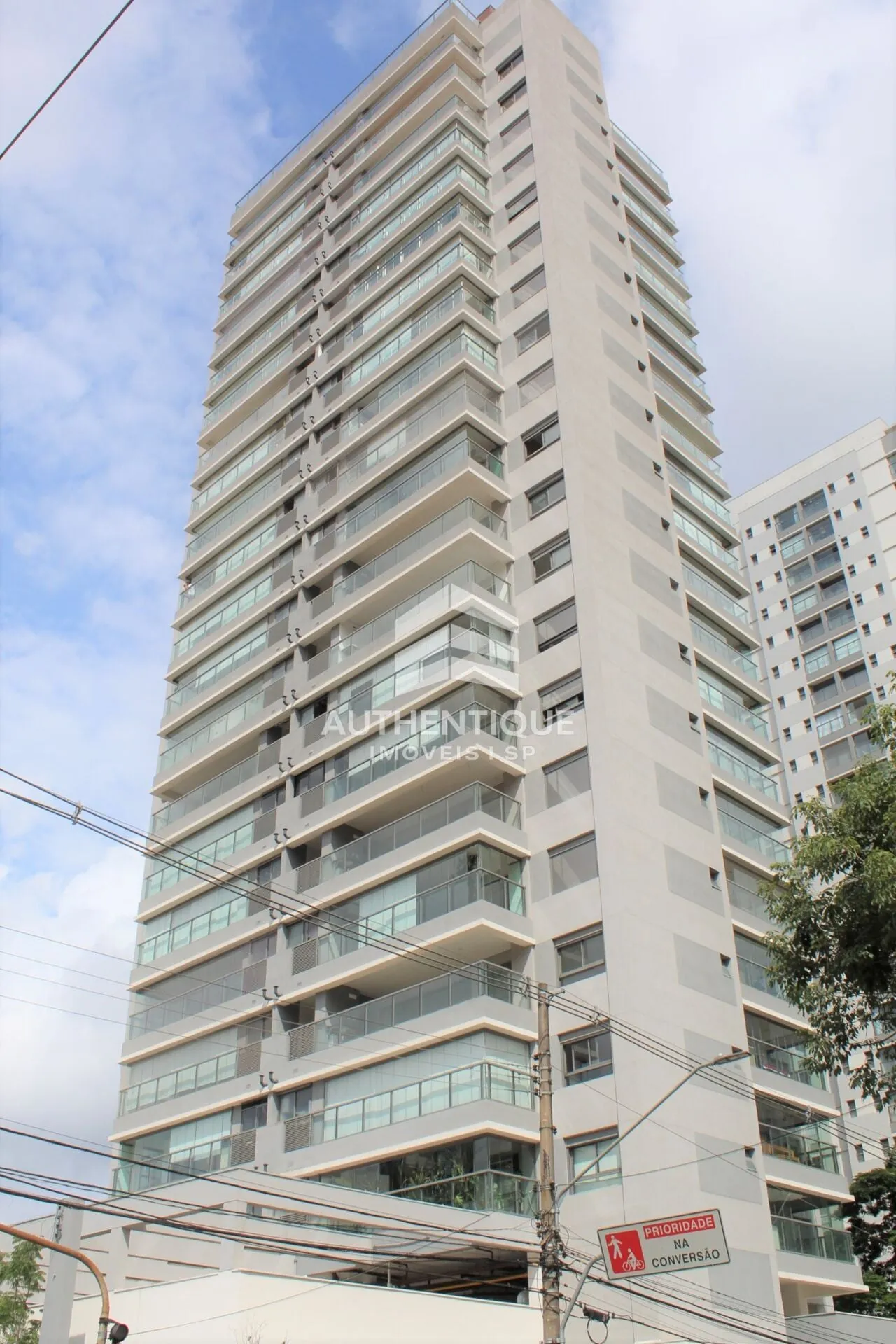 Imagem Poesia Vila Madalena - Apartamento à venda em São Paulo/SP
