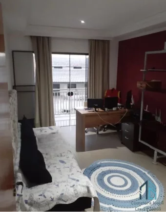 Imagem Sobrado Triplex, 04 quartos c/suíte, terraço, área gourmet, no bairro Uberaba em Curitiba PR