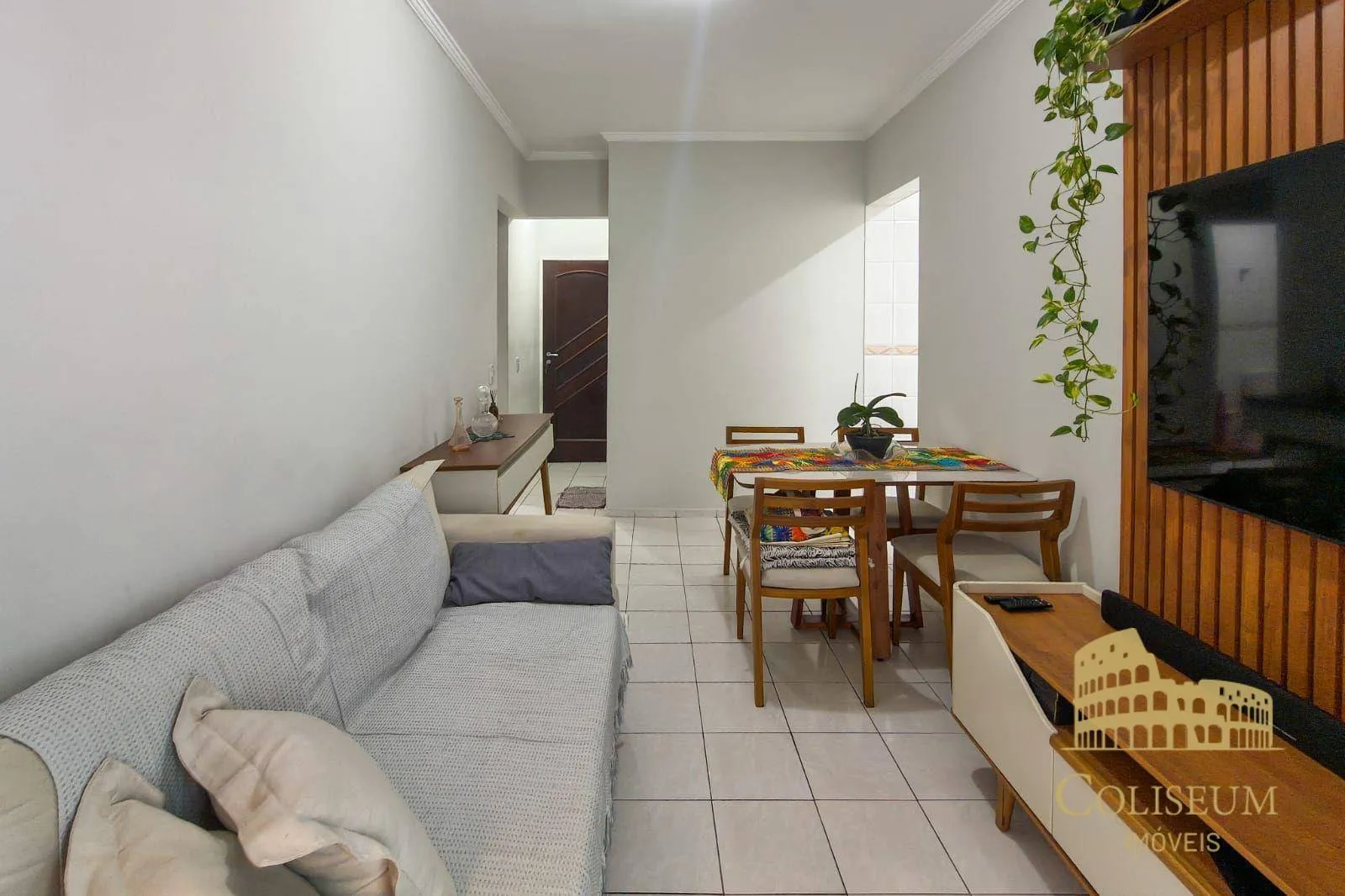 Foto do imóvel Apartamento com 1 dormitório à venda, 50 m² por R$ 305.000,00 - Vila Assunção - Praia Grande/SP