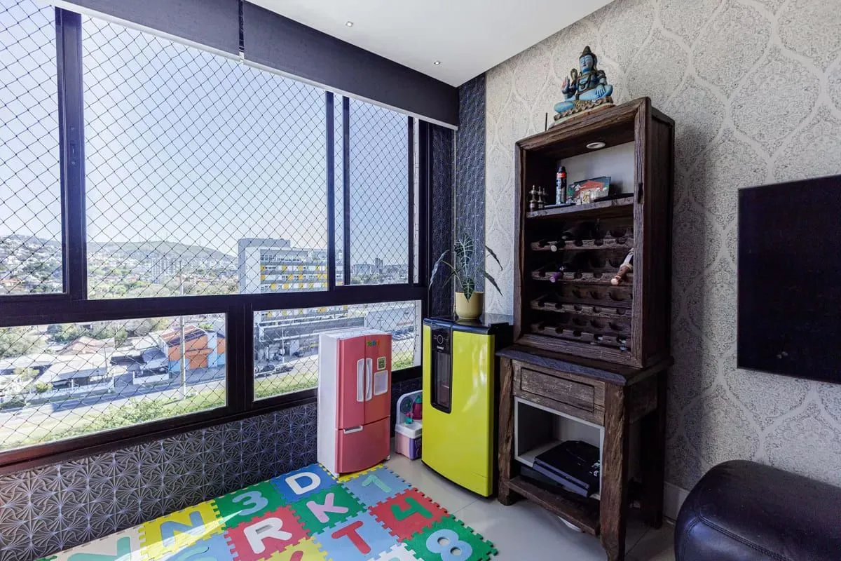 Imagem Vende-se apartamento com 3 quartos(1 suíte), 1 vaga, elevador