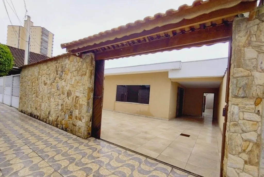 Imagem CASA COM 137,00 m² - OCIAN - PRAIA GRANDE SP