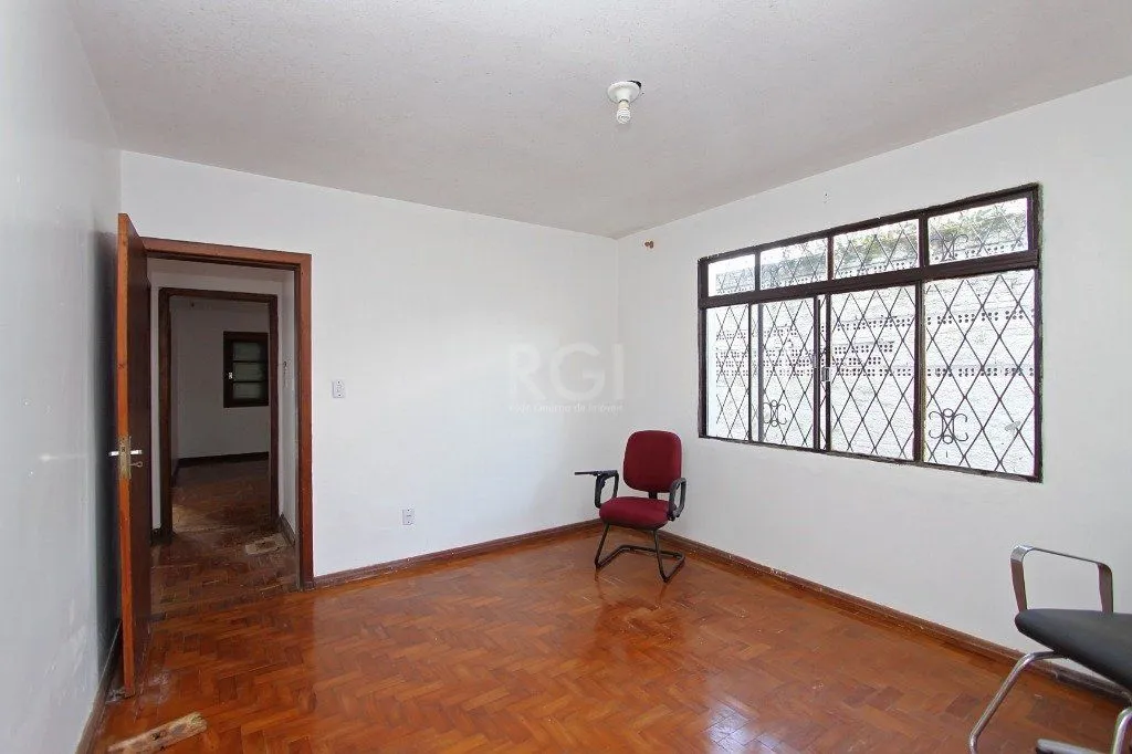 Imagem Casa para Locação/Aluguel - 240m², 4 dormitórios, 6 vagas - Nonoai