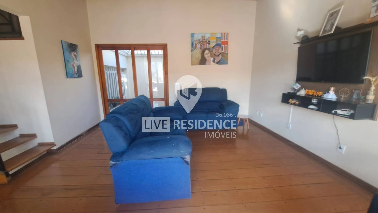 Imagem Vende-se Casa no Centro da cidade de Itatiba SP com terreno 250m²
